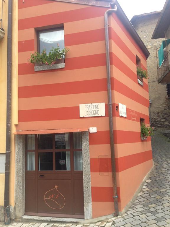 Casa Vacanza Castagna Holiday home Nesso